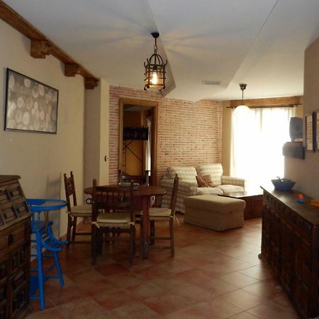 Casa Rebollares I Guest House Piedralaves Eksteriør bilde